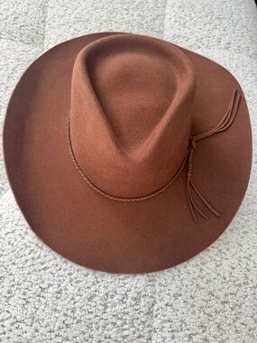 Wide Brim Felt Fedora Hat - Brown